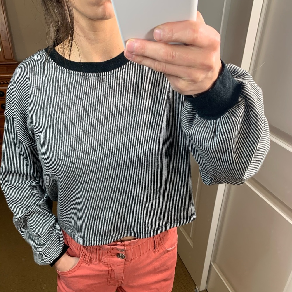 WILD FABLE CROP LONG SLEEVE - SIZE S